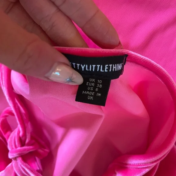Pretty Little Thing Pink Velvet Bodysuit with Skirt - Picture 5 of 7